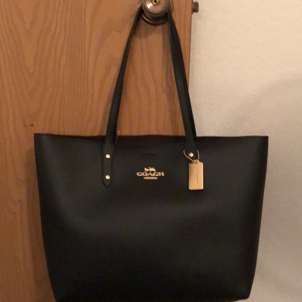 NWT Coach Town Tote